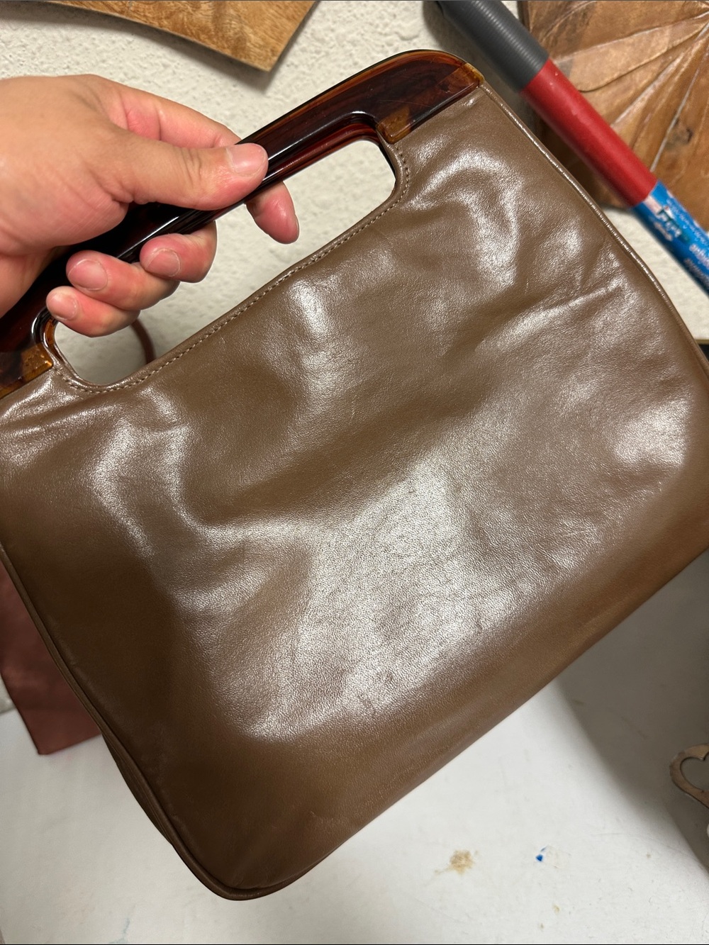Anne Klein Brown Leather Top-Handle Shoulder Bag with Dark Tortoiseshell Accents - Picture 3 of 13